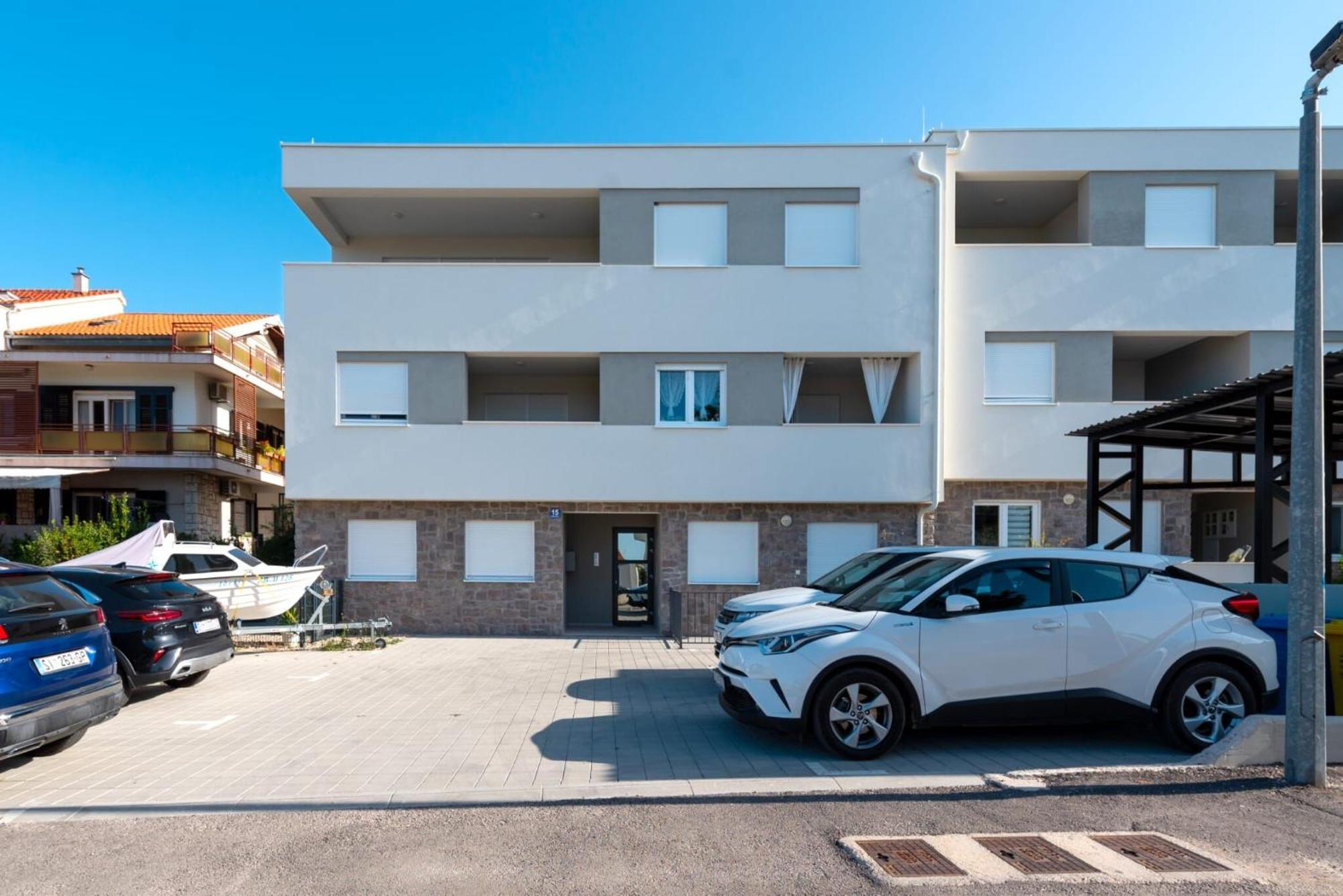 Apartment Apartman Mia Brodarica  Exteriör bild